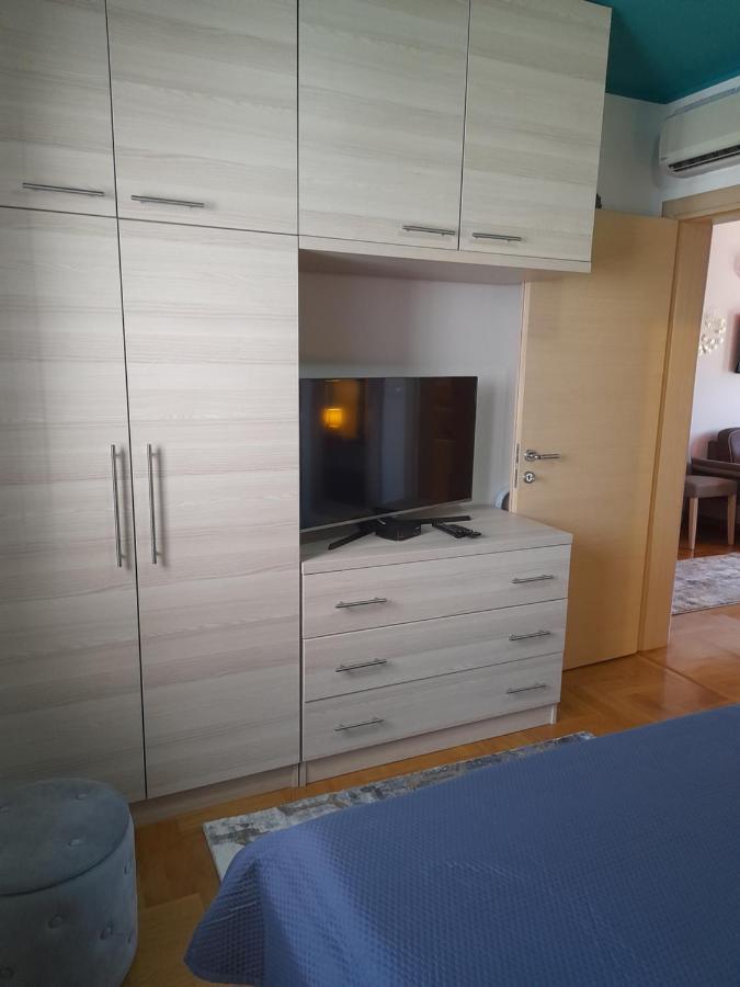 Apartment Capriati With Parking Garage Umago Esterno foto